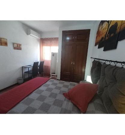 Habitacion Tranquila Madrid Buitenkant foto